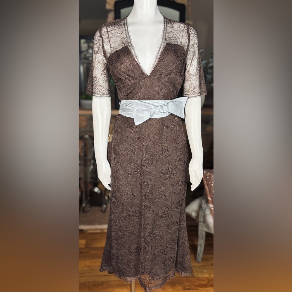 Yigel Azrouel Brown Shimmer Lace Vneck Dress w/ Attached Ice Blue Sash Belt Sz 8